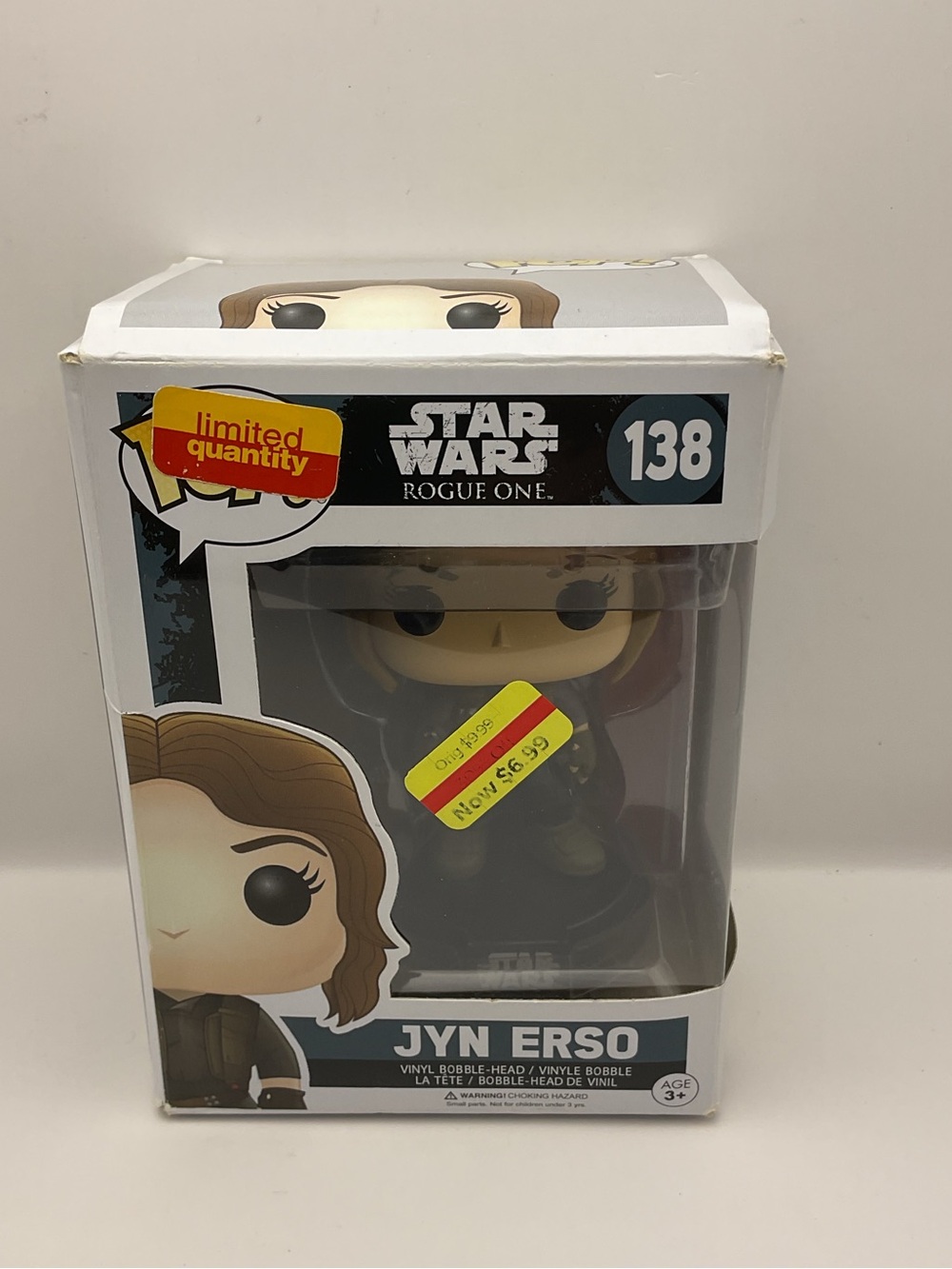 Funko‎ Pop (138) Jyn Erso Star Wars Rogue One ***Bent Box***
